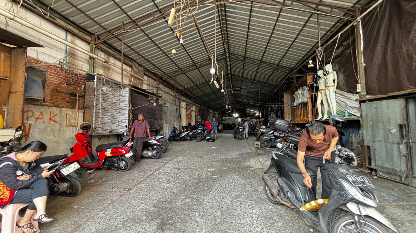 Lahan Komersil Di Tanah Abang, Cocok Dibangun Gudang, Ruko, Dan Kostel