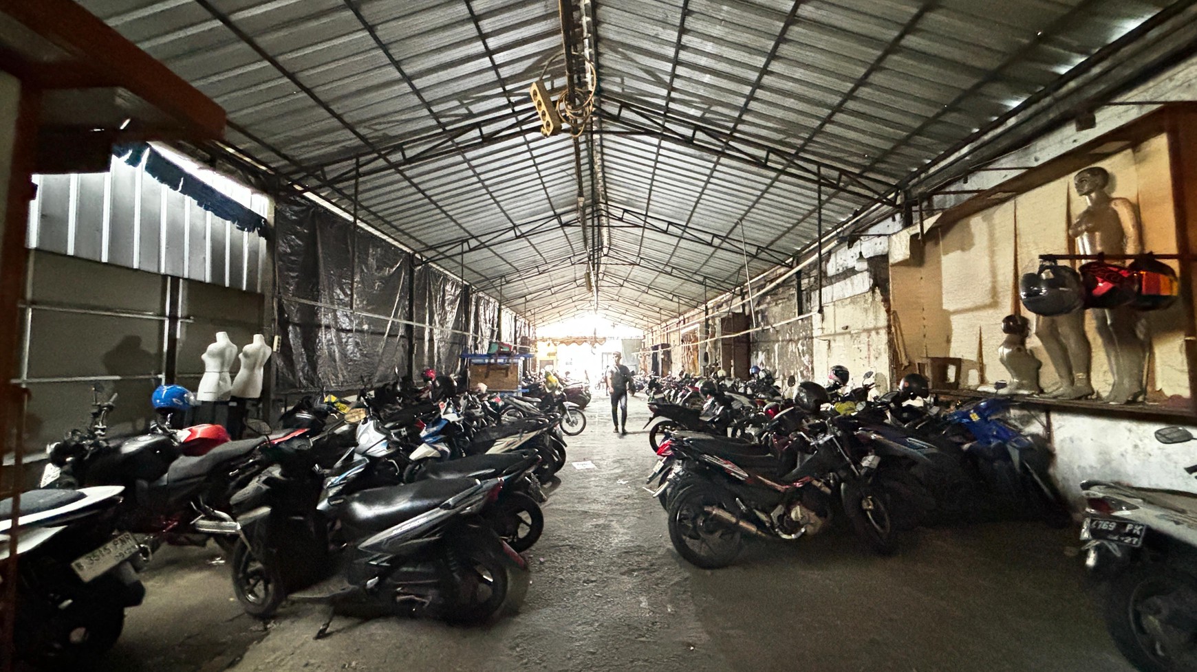 Lahan Komersil Di Tanah Abang, Cocok Dibangun Gudang, Ruko, Dan Kostel