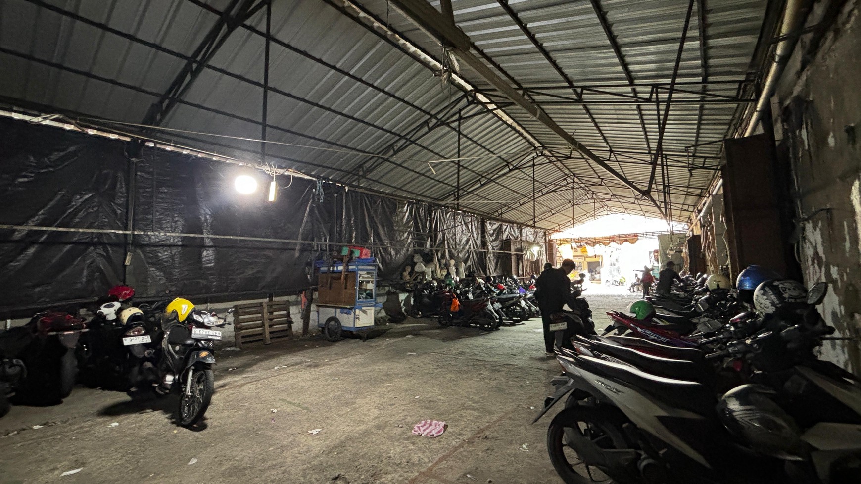 Lahan Komersil Di Tanah Abang, Cocok Dibangun Gudang, Ruko, Dan Kostel