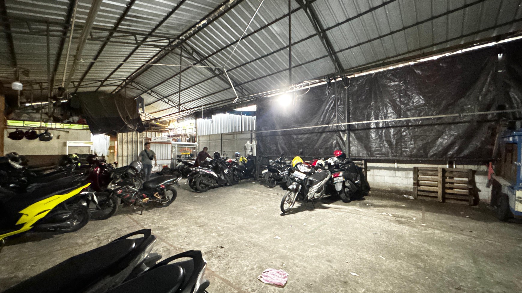 Lahan Komersil Di Tanah Abang, Cocok Dibangun Gudang, Ruko, Dan Kostel