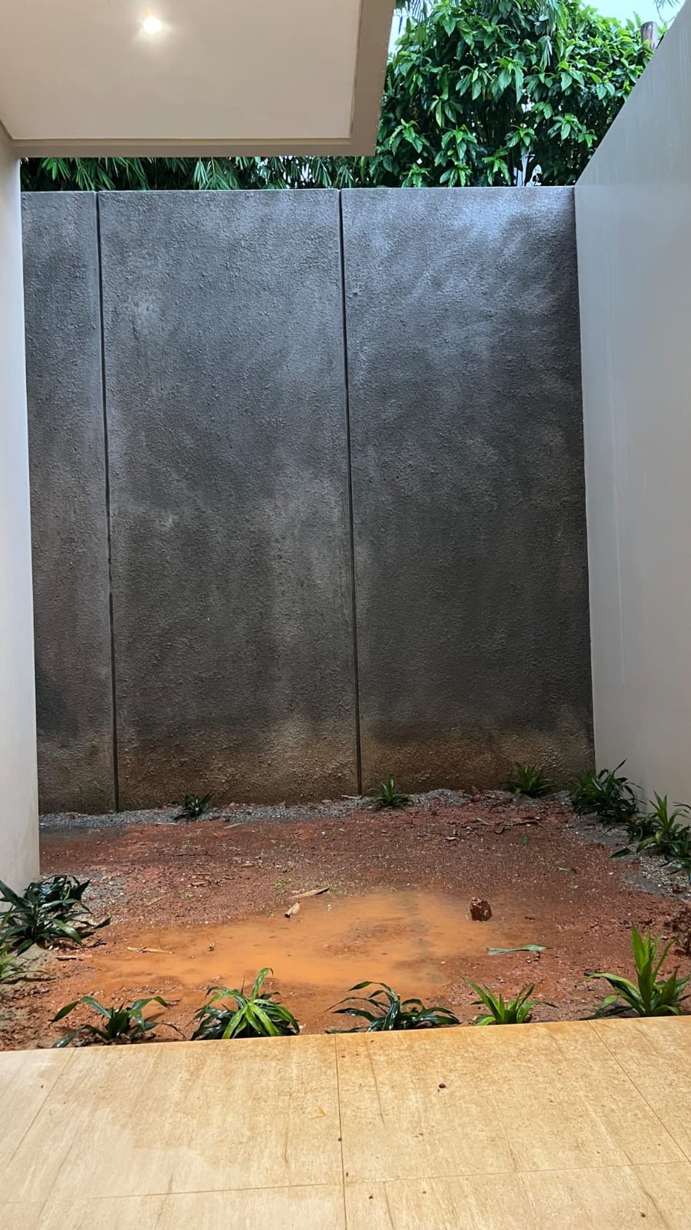 Dijual Rumah Baru Bangunan Mandiri  Vanya Park Azura BSD City, Cakep, Siap Huni