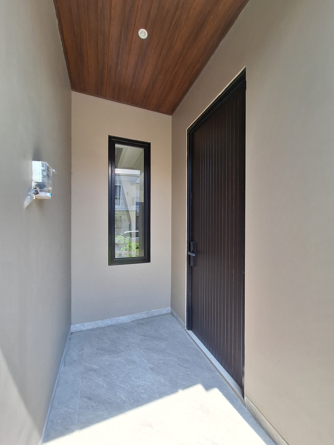 Dijual Rumah Baru Bangunan Mandiri  Vanya Park Azura BSD City, Cakep, Siap Huni