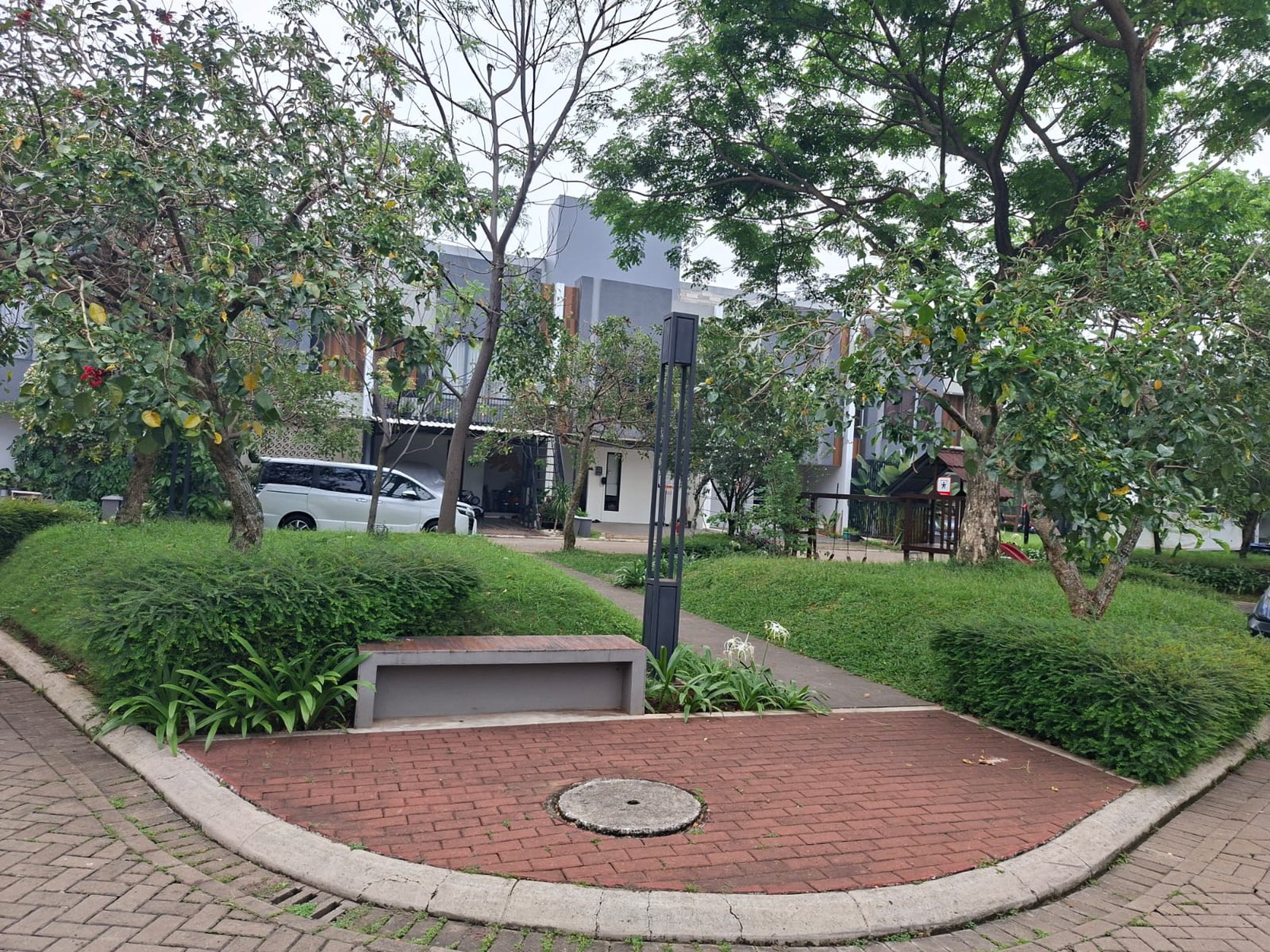 Rumah Bagus Di U Ville Bintaro Jaya Sektor 7