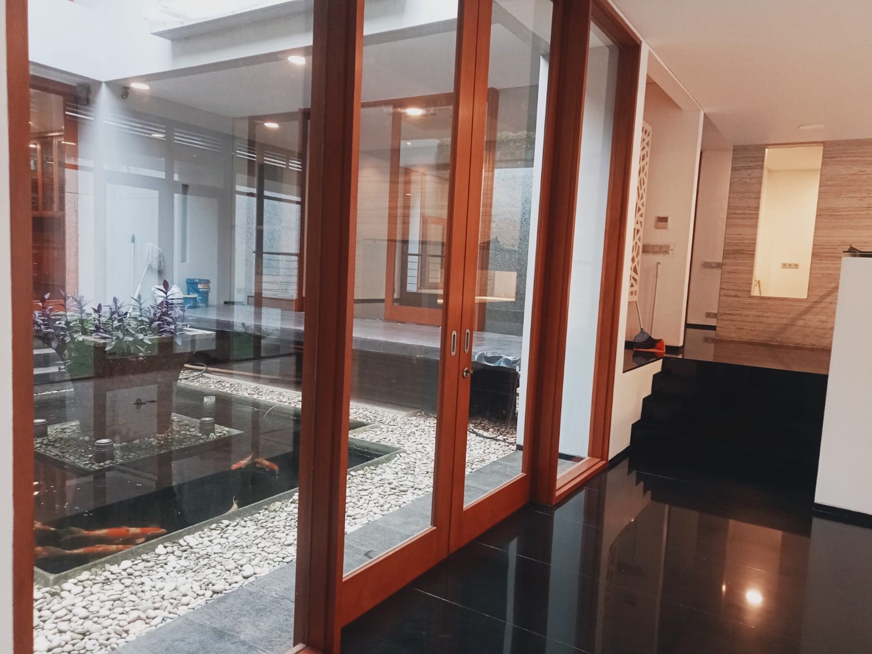 Rumah Bagus Di Jl Duta Indah Pondok Indah Jakarta Selatan