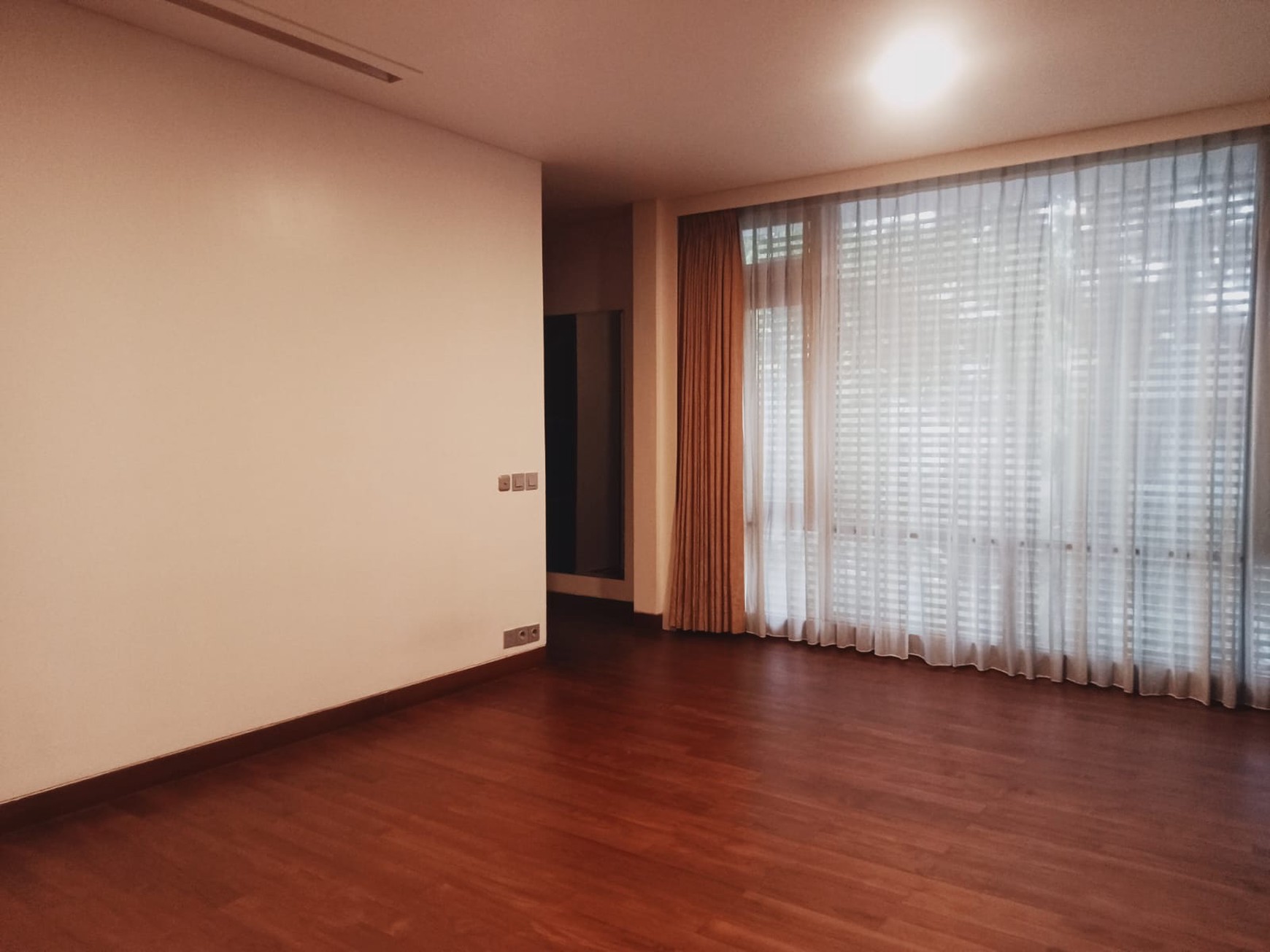 Rumah Bagus Di Jl Duta Indah Pondok Indah Jakarta Selatan