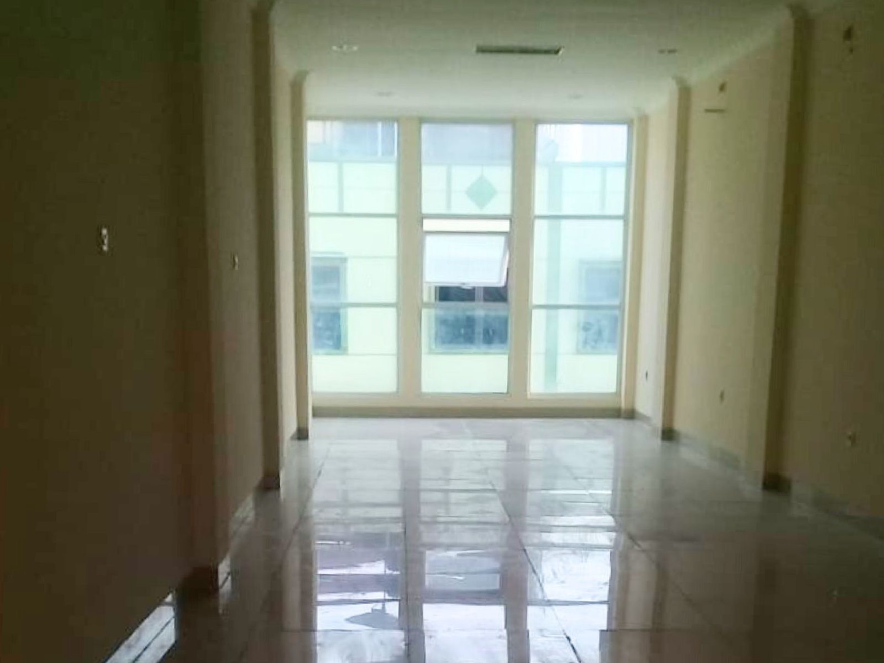 Ruko 3 1/2 Lantai Di Kebon Kacang, 50 m Dari Pusat Perbelanjaan Tanah Abang