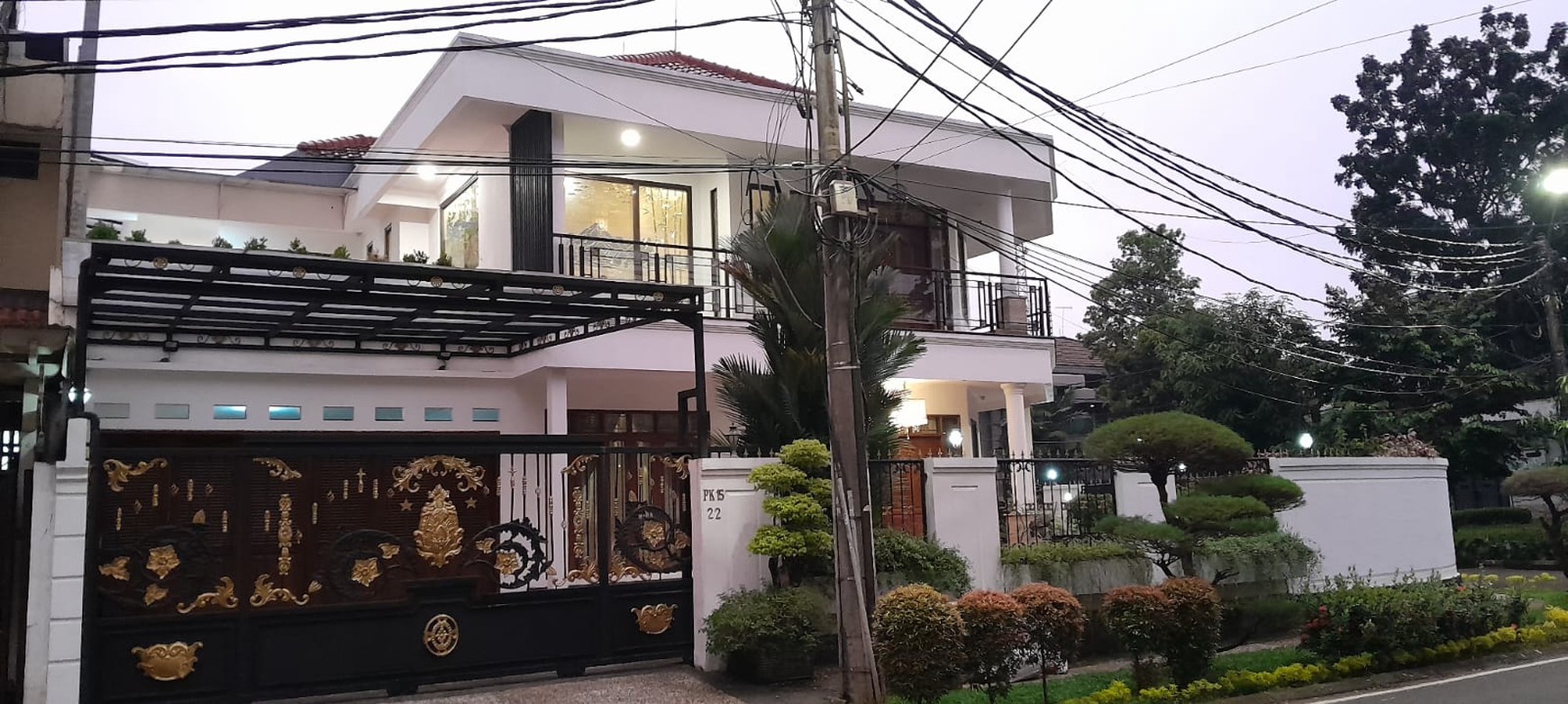 Rumah Bagus Di Jl Gedung Pinang Pondok Indah Jakarta Selatan