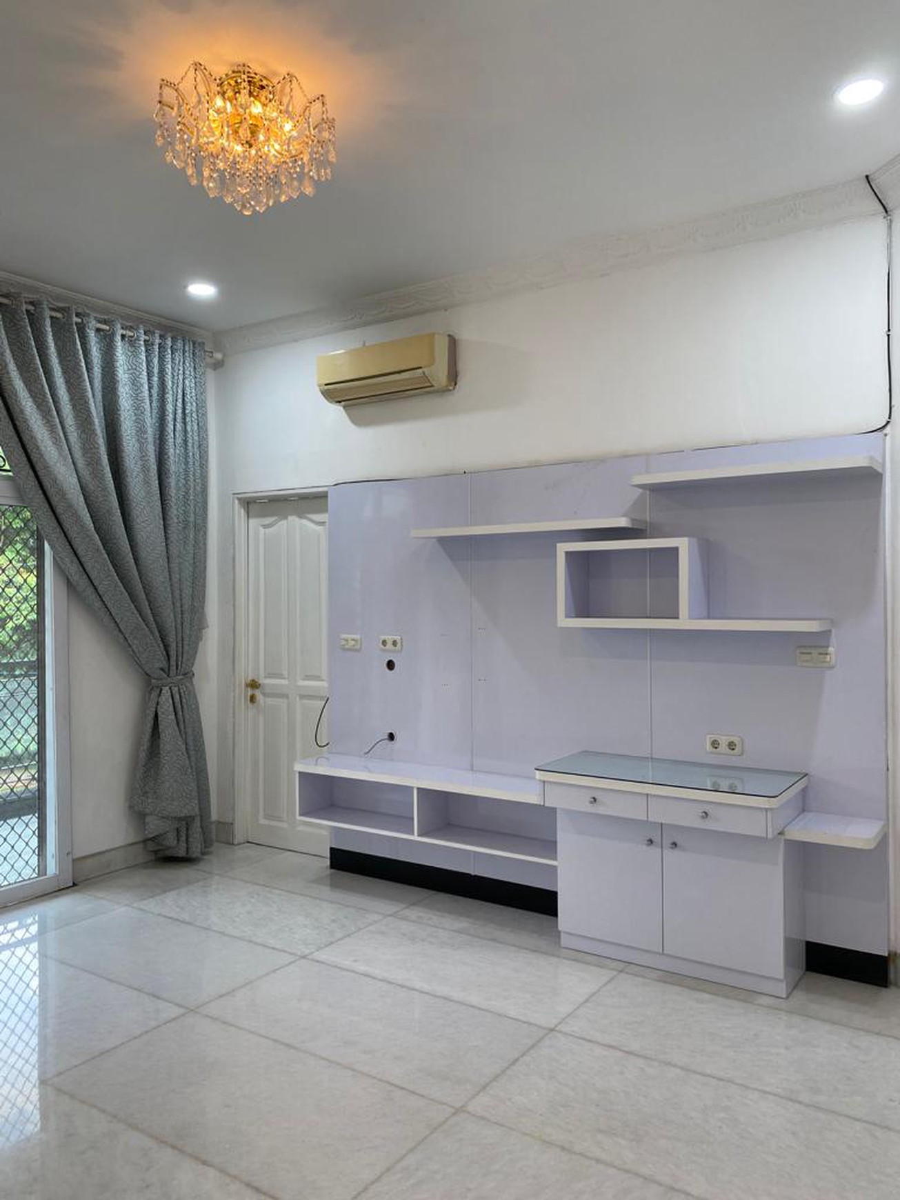 Rumah Bagus Di Jl Gedung Pinang Pondok Indah Jakarta Selatan