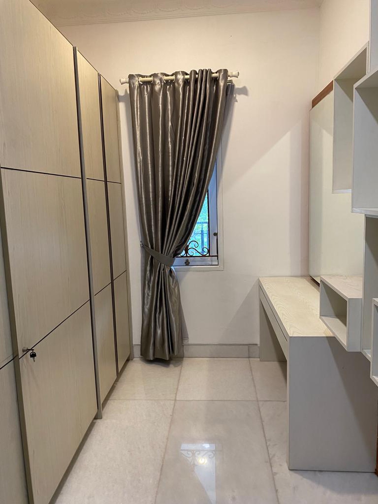 Rumah Bagus Di Jl Gedung Pinang Pondok Indah Jakarta Selatan