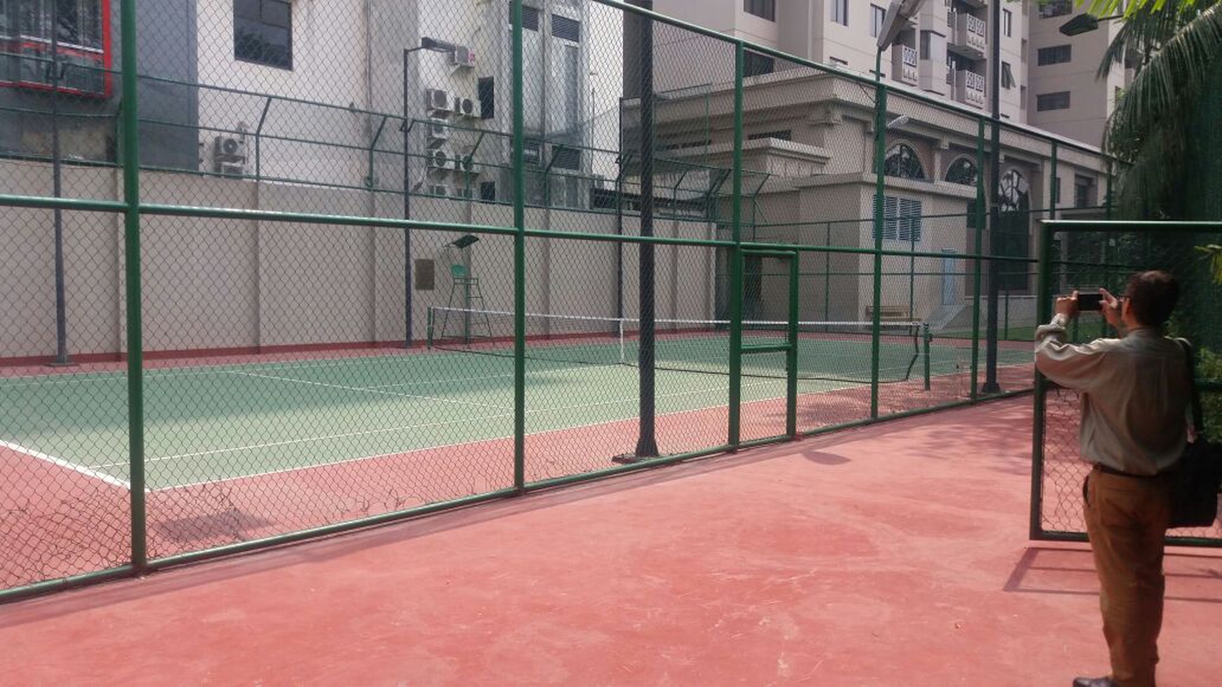 Apartemen Simprug Indah, Mewah, Full Furnished, Dan Dekat Pondok Indah