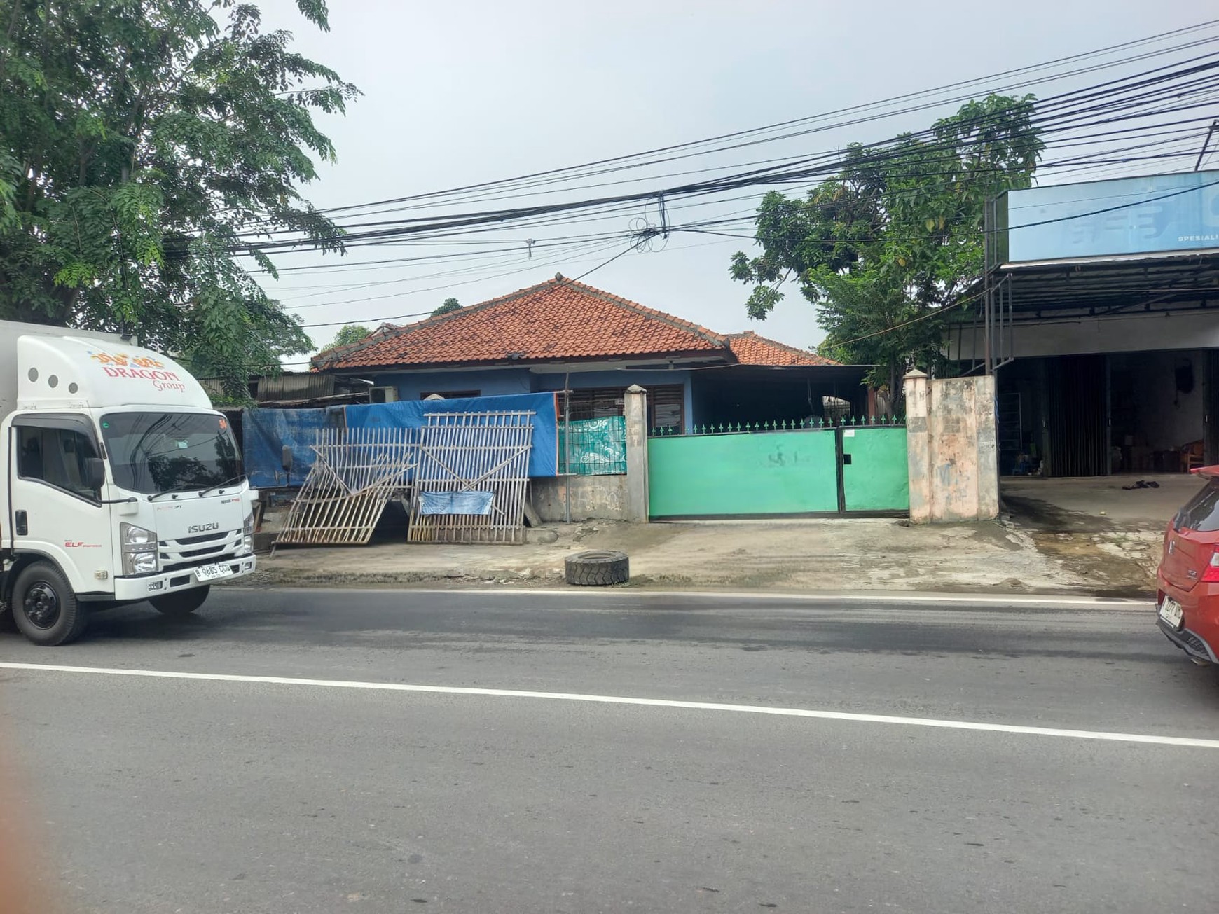Rumah Bagus Di Jl KH Hasyim Ashari Cipondoh Tangerang