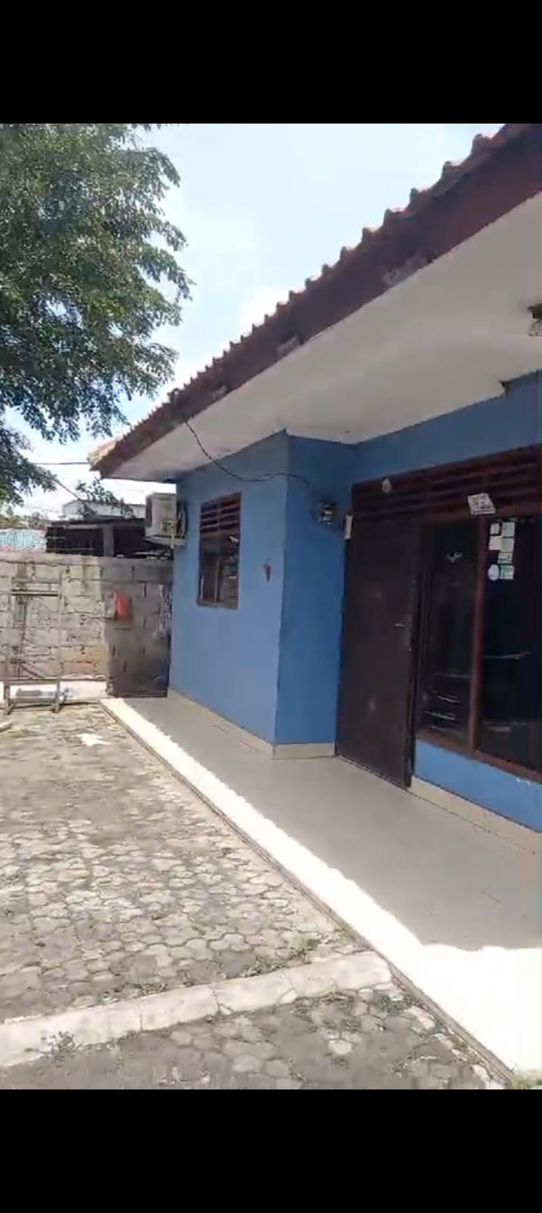 Rumah Bagus Di Jl KH Hasyim Ashari Cipondoh Tangerang