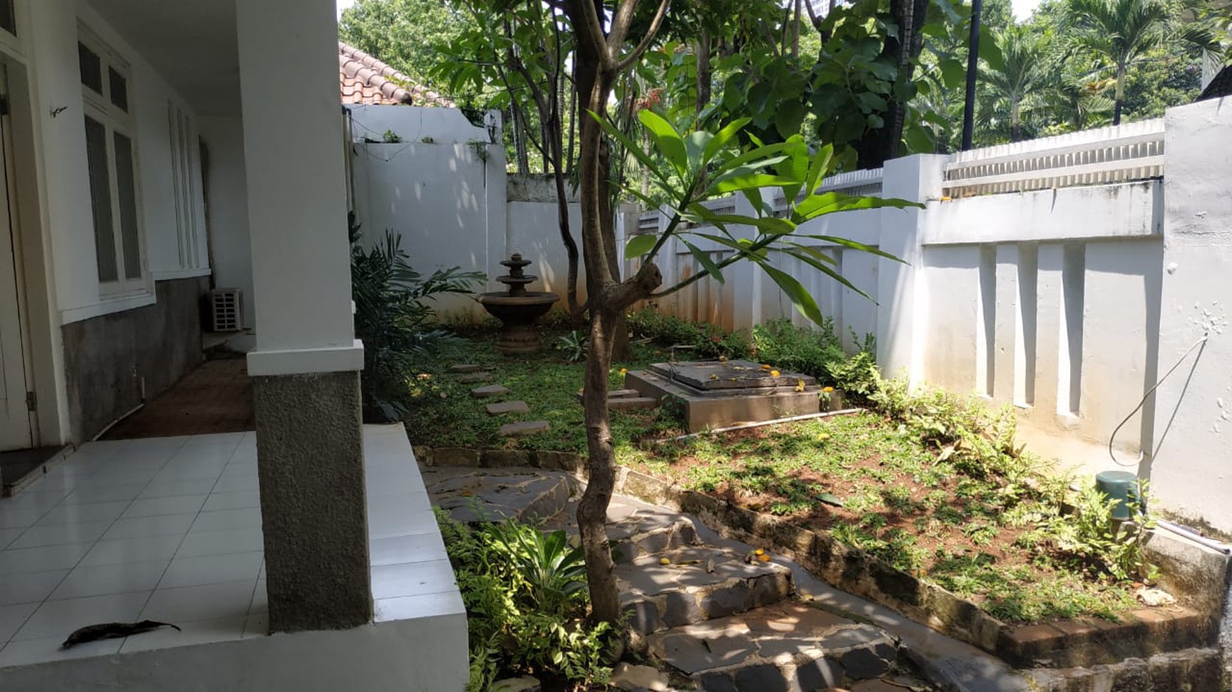 Rumah Bagus Di Jl Dempo Mayestik Kebayoran Baru