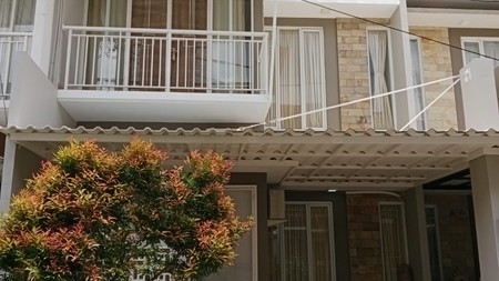 Rumah Bagus Di Cluster Tria Adara Residence Ciputat Tangerang Selatan