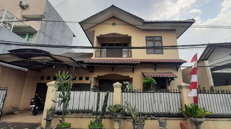 Rumah Kokoh 2Lantai Area Komp Kejaksaan Kreo Akses Toll JORR