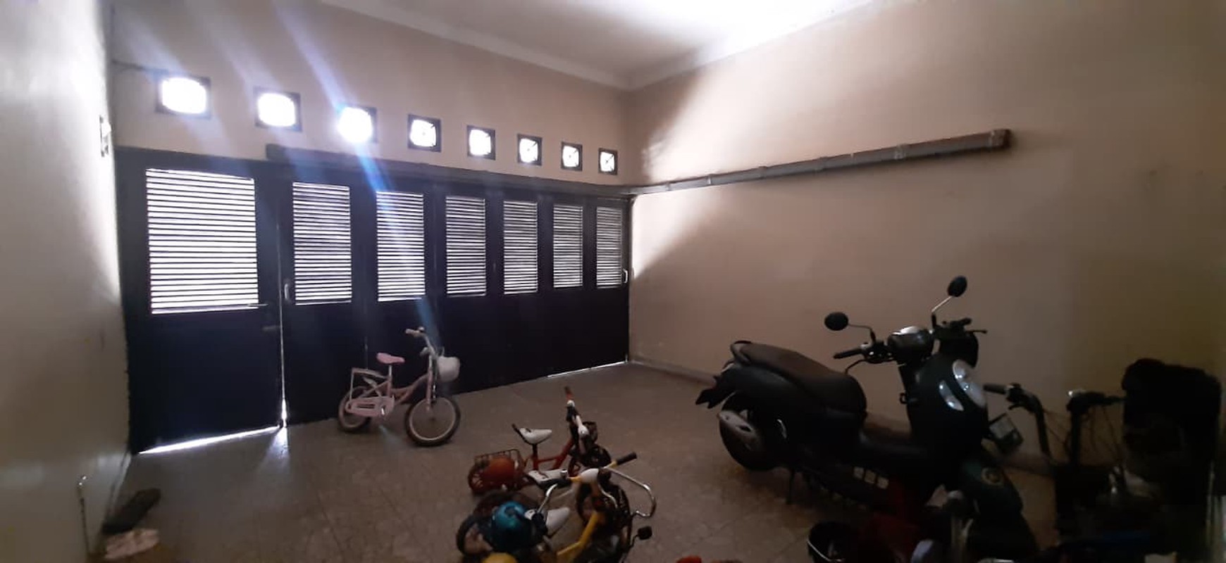 Rumah Kokoh 2Lantai Area Komp Kejaksaan Kreo Akses Toll JORR