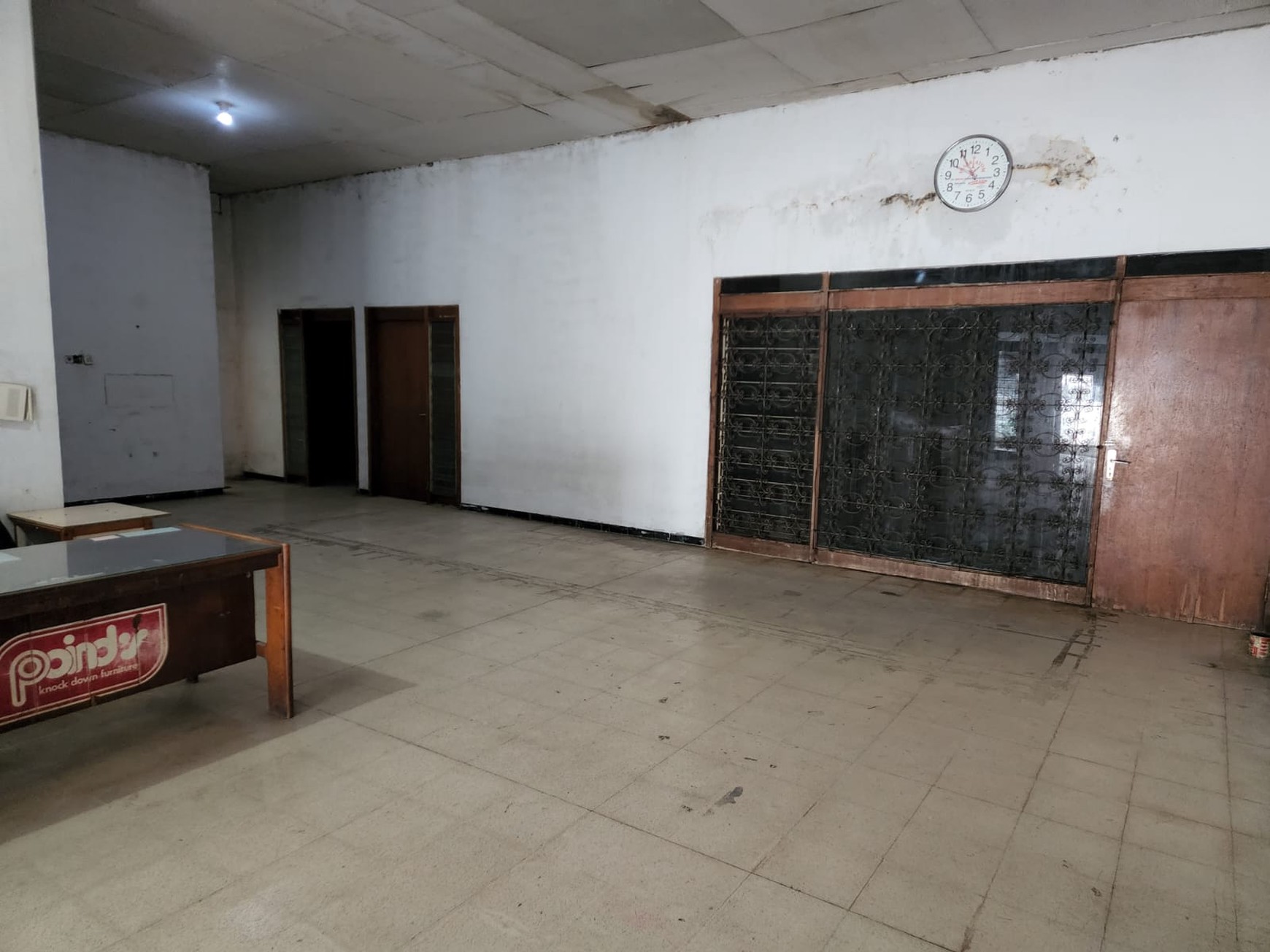 "Lokasi Emas! Properti di Sam Ratulangi Surabaya, Jarang Dilepas!"