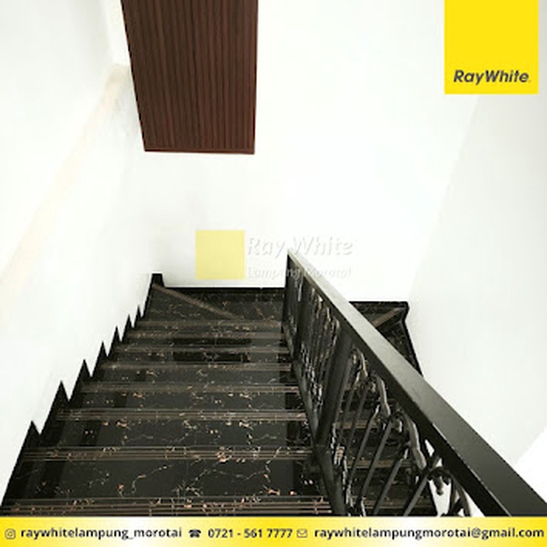 Rumah Mewah Klasik Modern Handle FINGERKEY SMARTLOCK