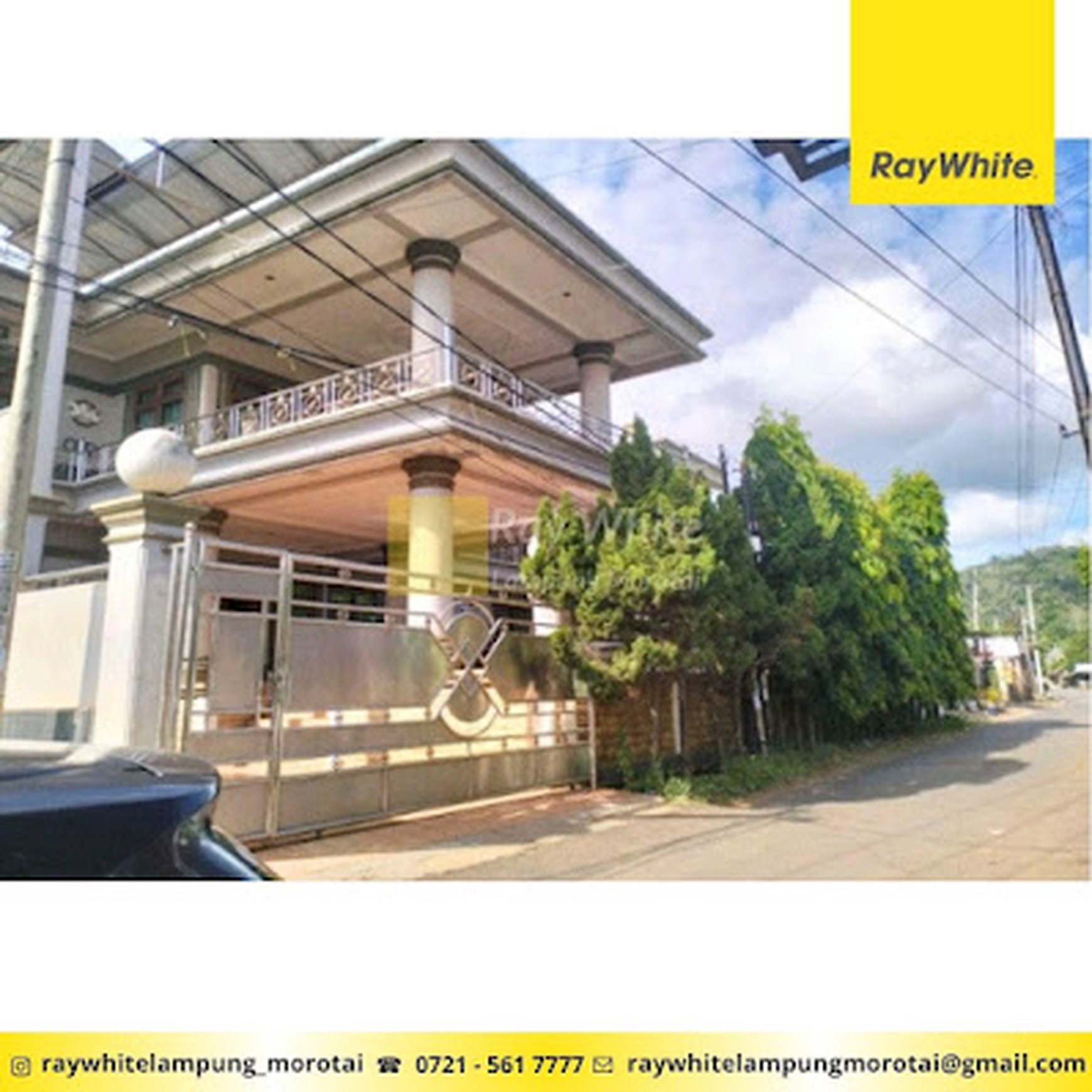 Rumah 2 lantai Pusat Kota