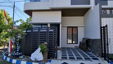 Hunian 2 Lantai Dijual Cepat di Rungkut Surabaya Timur - Harga 1,7 Miliar