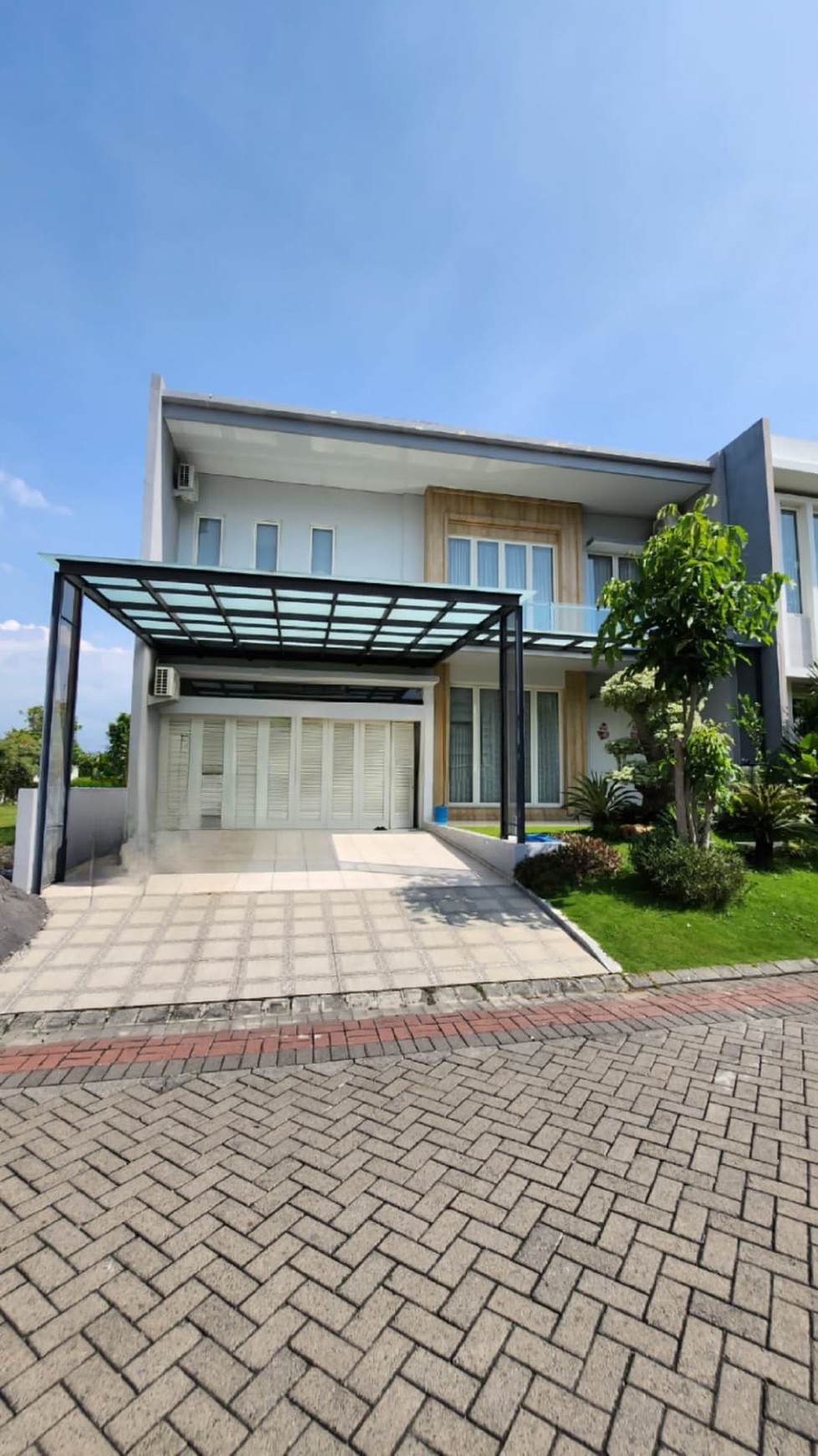 Rumah Mewah Full Furnished Pakuwon Indah Lisbon Surabaya Barat