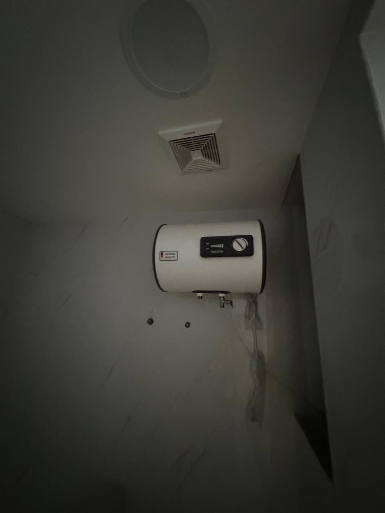 Apartment 3BR Taman Kemayoran Condominium sudah Renovasi