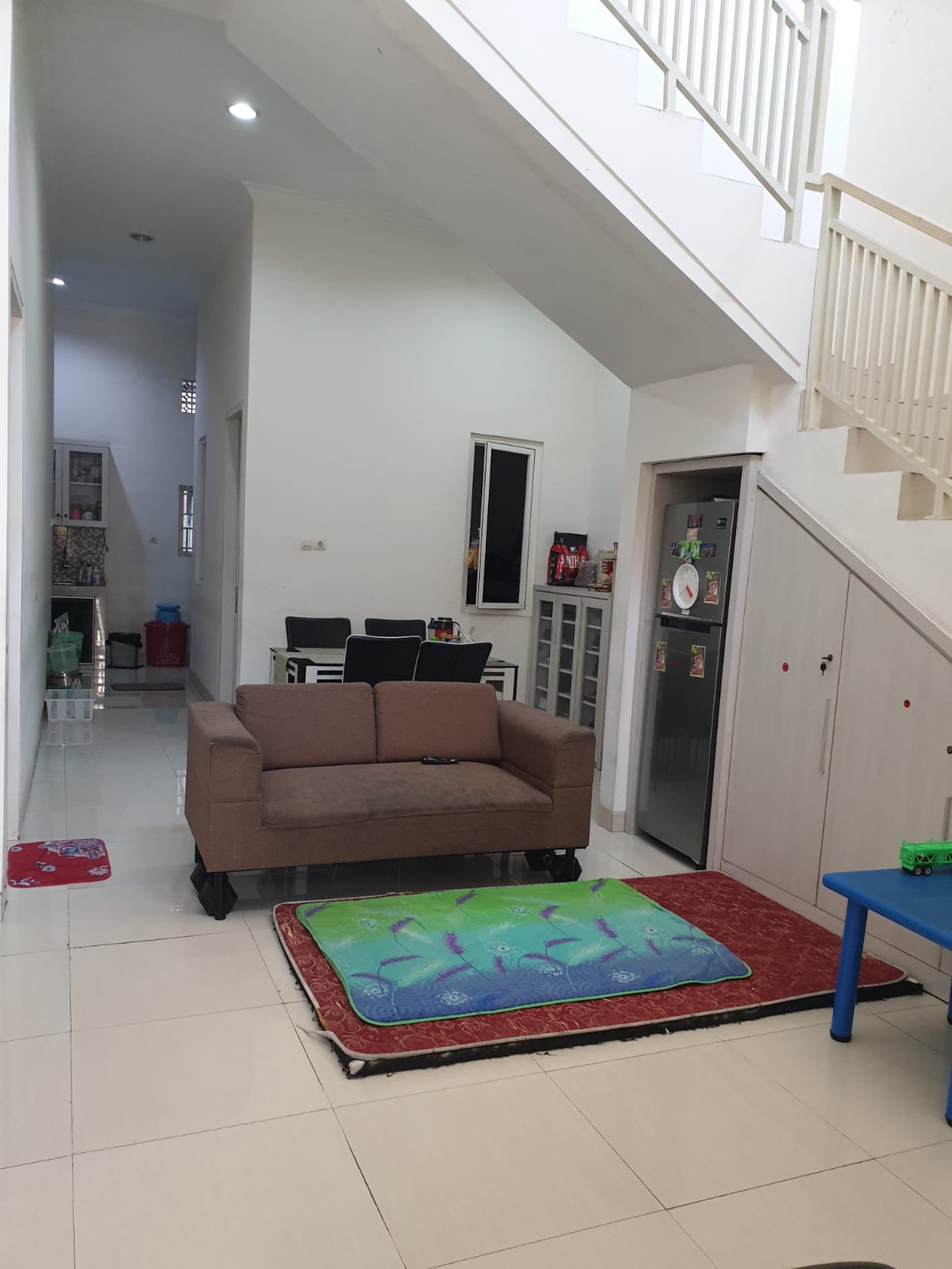 Dijual Rumah Modern Minimalis 2 Lantai One Gate Di Perum Karah , Jambangan Surabaya Selatan