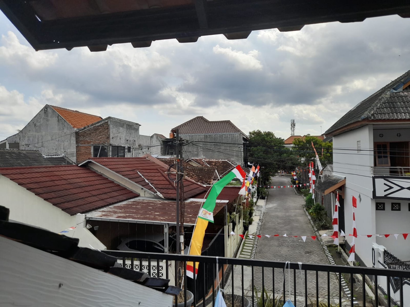 Rumah Hitung Tanah Area Cipete