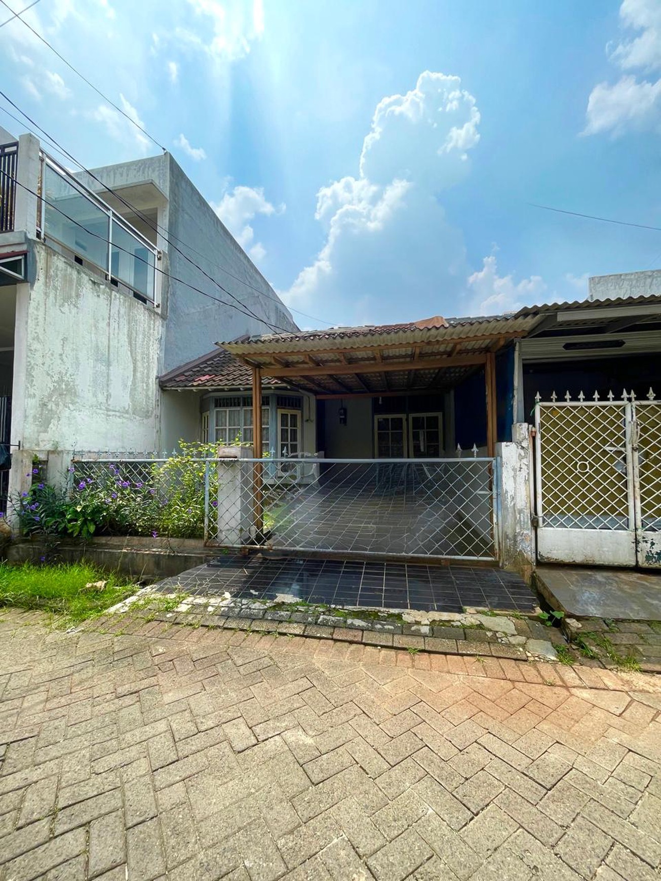 Rumah Lokasi Strategis dekat dengan STAN Bintaro.