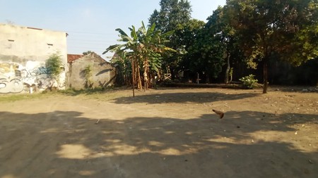 Tanah Pekarangan 800 Meter Persegi Lokasi Dekat Jalan Kaliurang Km 8, Sinduharjo, Ngaglik, Sleman