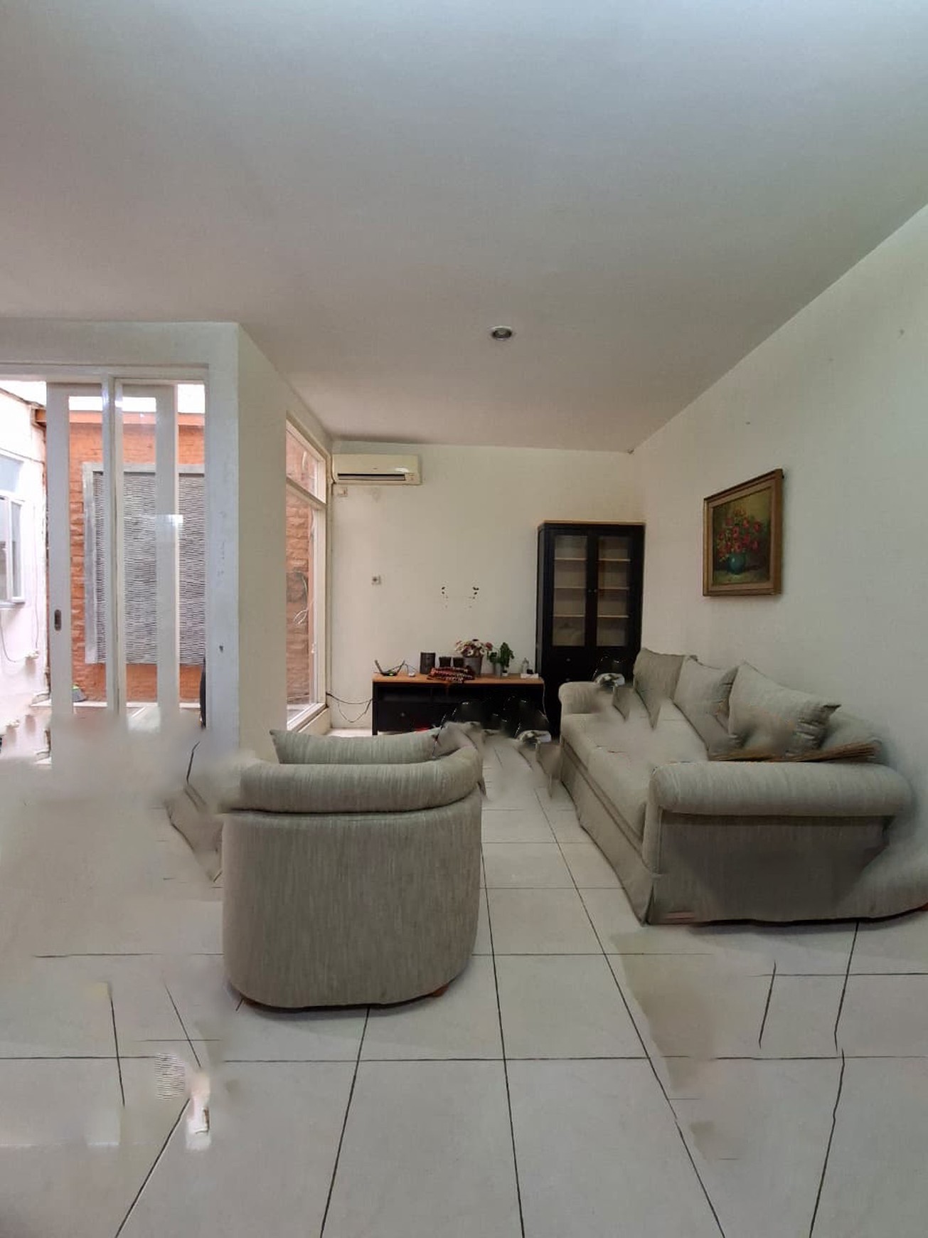 Rumah Cantik 2¼ Lantai Di Bintaro dengan KT 3+1 dan KM 3+1 sudah SHM Baru Renov 2020