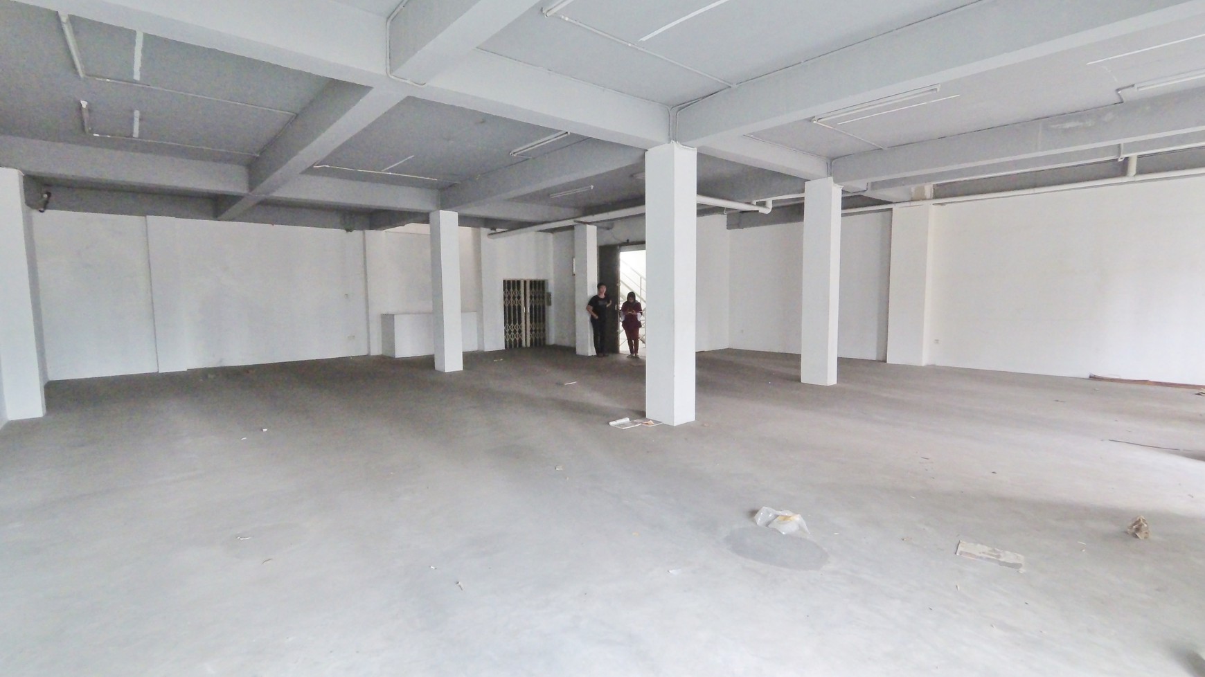 Office Guru Mughni, belakang Mega Kuningan dan Gatot Subroto