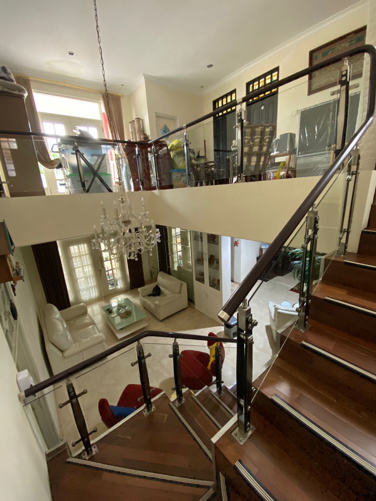 Dijual Rumah HOOK Full Furnished Babatan Pratama