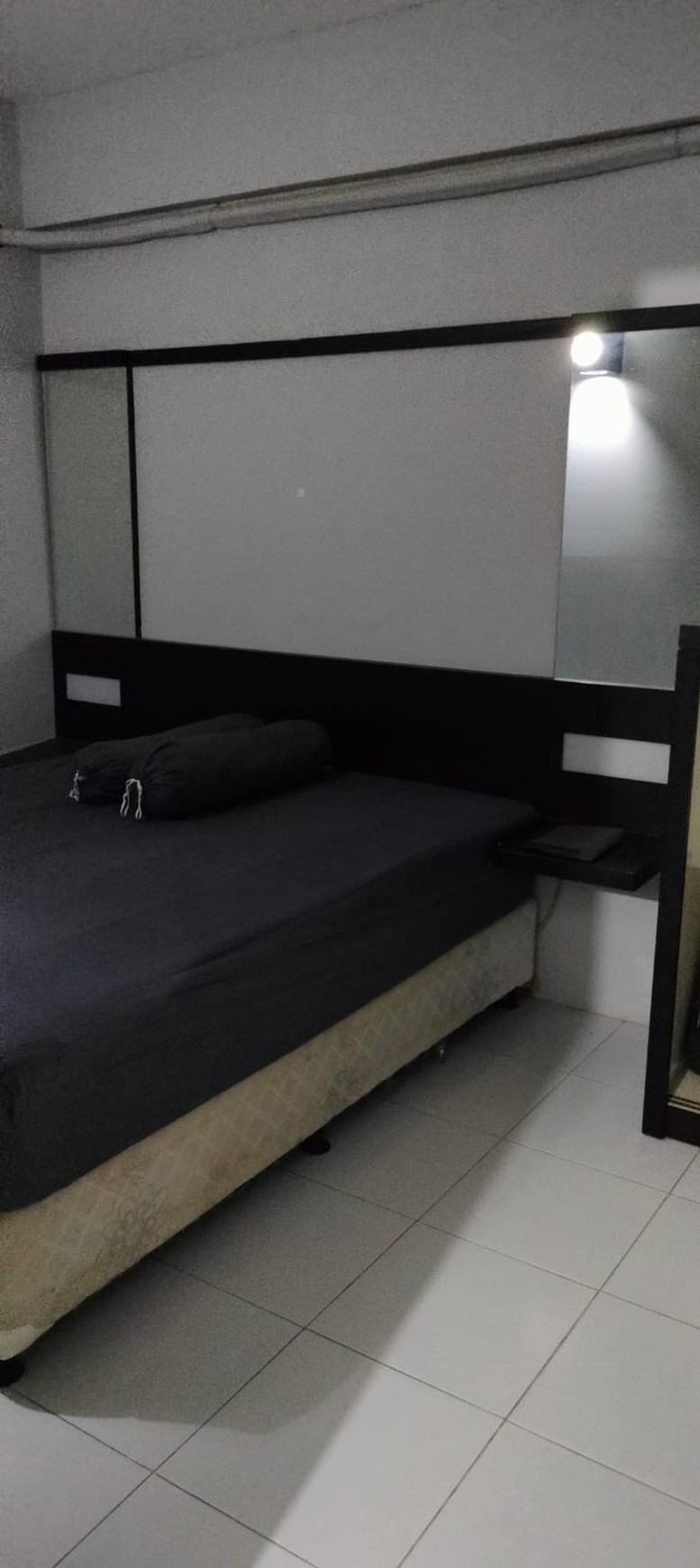Apartemen Dian Regency Sukolilo 2 BR View Kolam, Harga 450 Jt