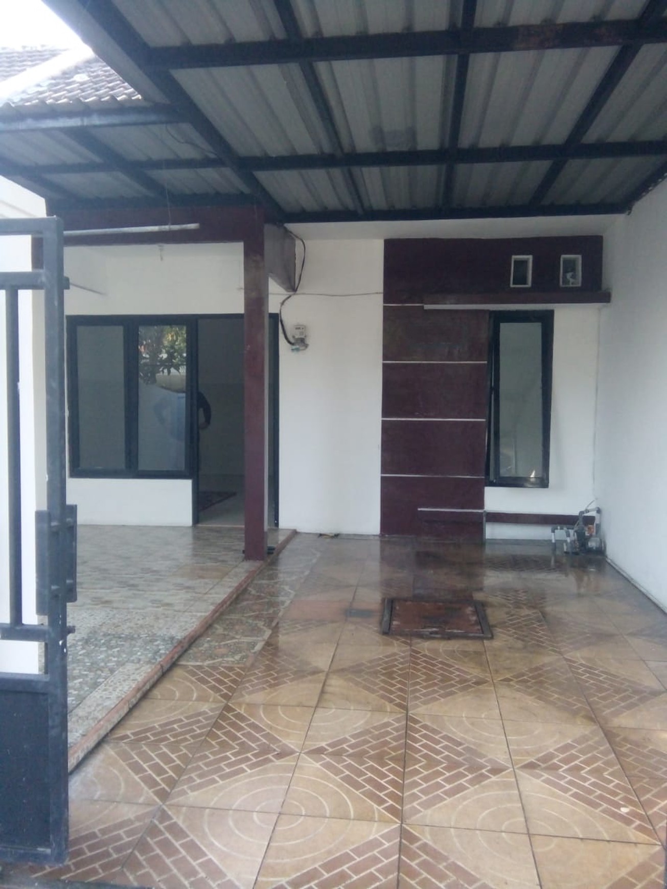 Rumah Minimalis Modern di Surabaya Barat - Harga 595 Juta, Lokasi Strategis