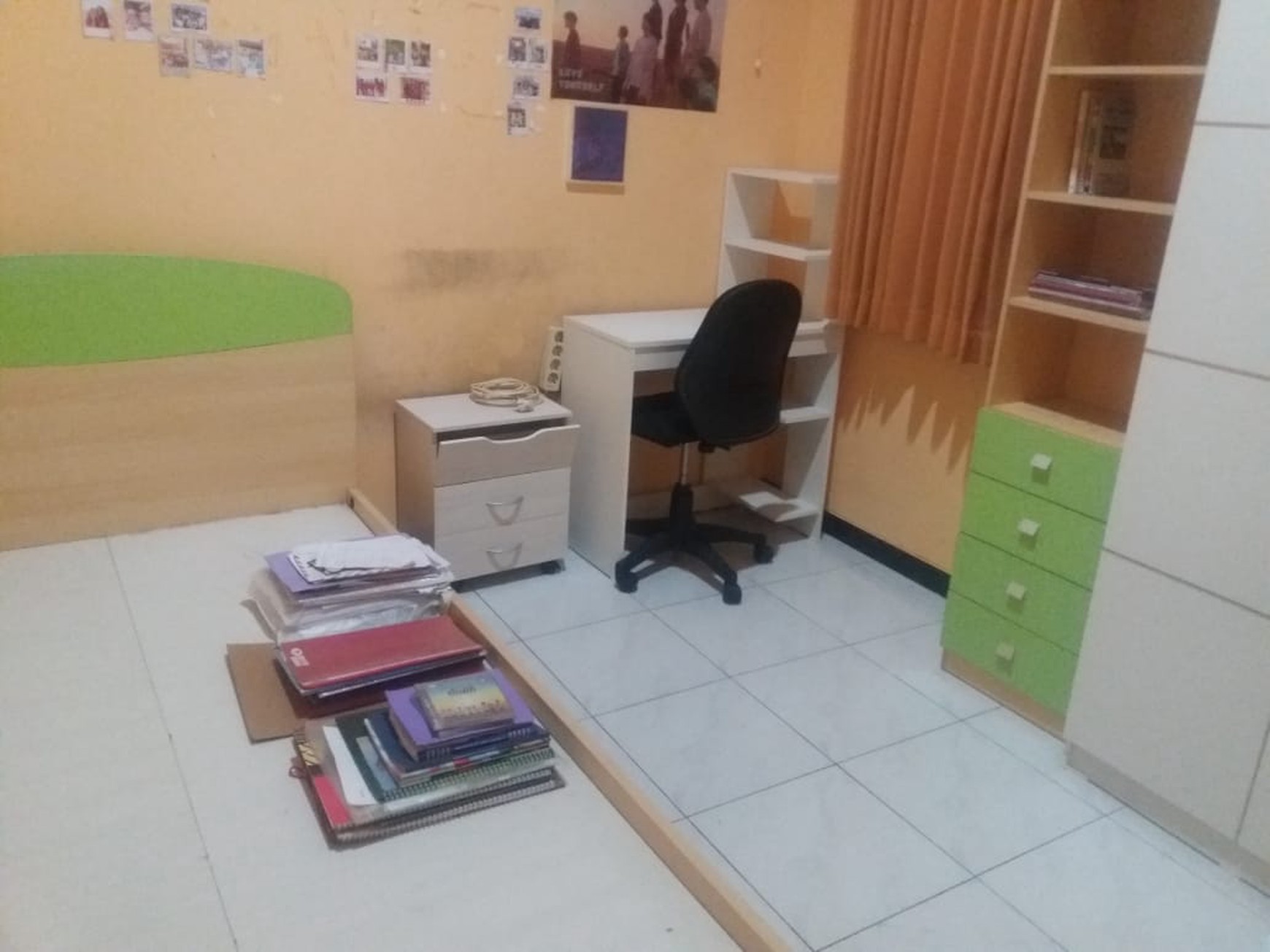 Rumah 140 m² Siap Huni, Modern dan Nyaman dengan Lokasi Strategis di Area Premium, Pondok Tjandra