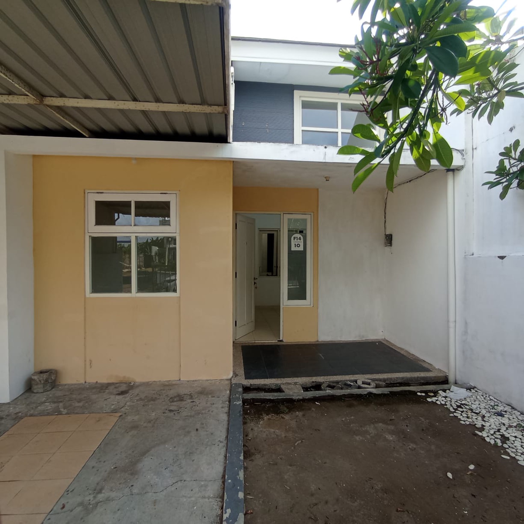 Di Jual Termurah Rumah Minimalis, Strategis & Bebas Banjir di Surabaya Timur