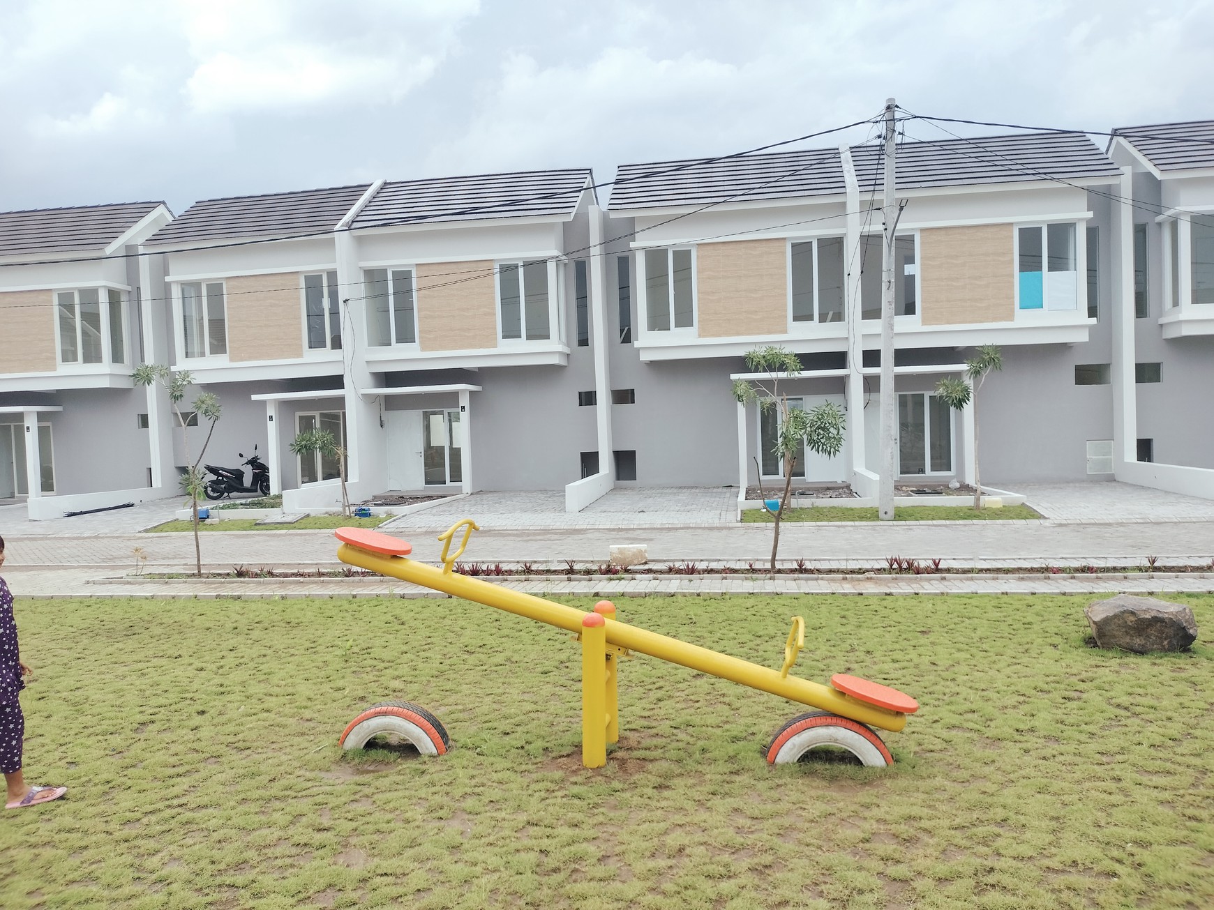 Rumah 399 Juta di Tambak Cemandi - Dekat Bandara Juanda, Prospek Investasi Airport City