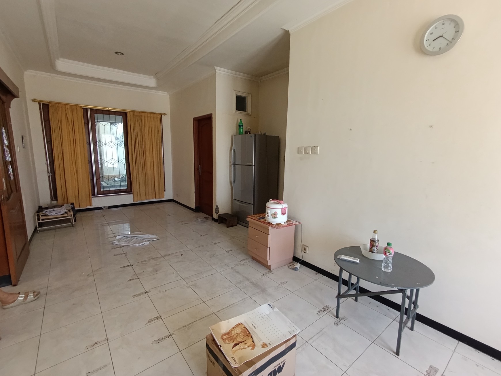 Rumah Lama Hitung Tanah Di Rungkut