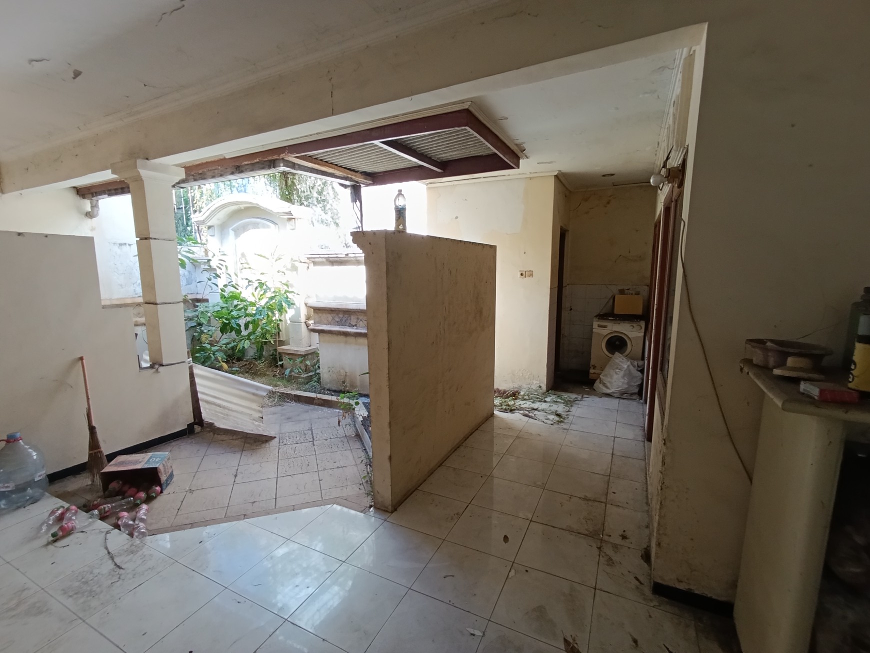 Rumah Lama Hitung Tanah Di Rungkut