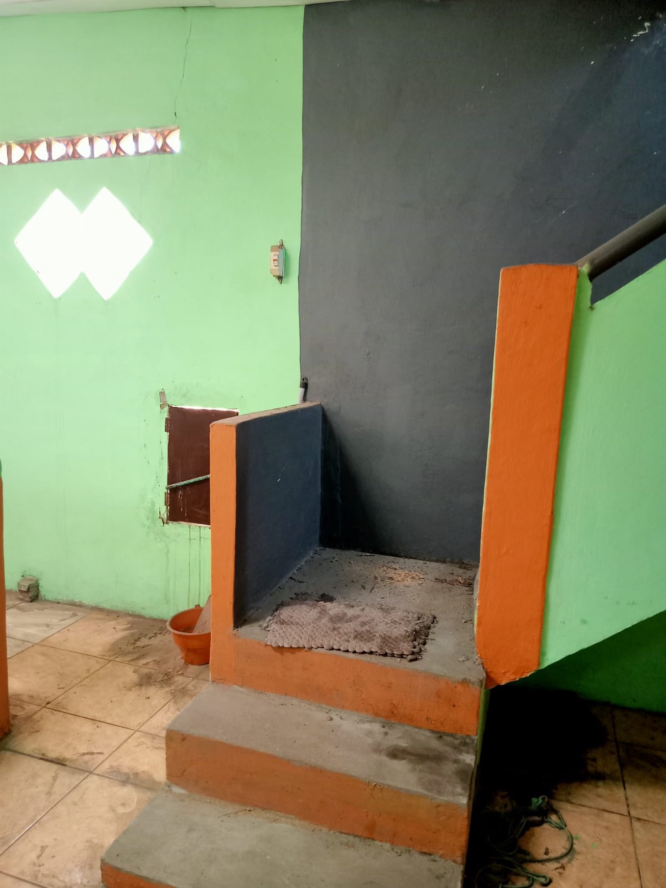 Best Price Rumah Kost 3 Lantai Di Ketintang Surabaya