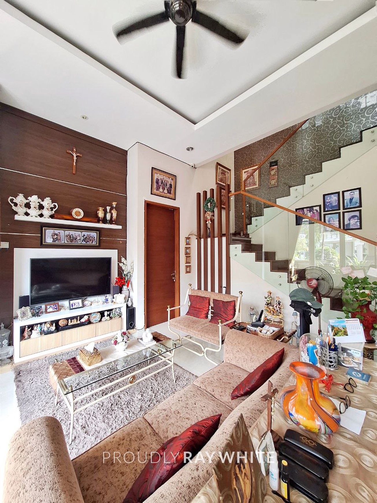 RUMAH KAWASAN PREMIUM NYAMAN | ARAYA 1, SURABAYA TIMUR