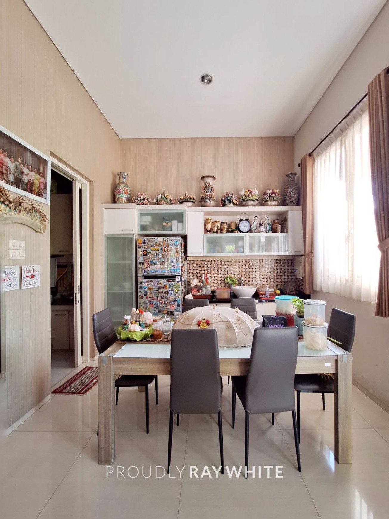 RUMAH KAWASAN PREMIUM NYAMAN | ARAYA 1, SURABAYA TIMUR