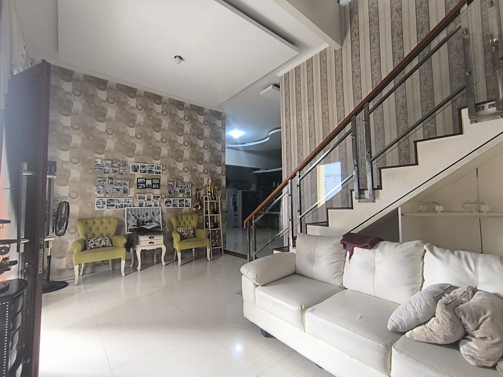 Dijual Rumah Mewah di Jl. Swatantra, JatiRasa, Jatiasih, Kota Bekasi