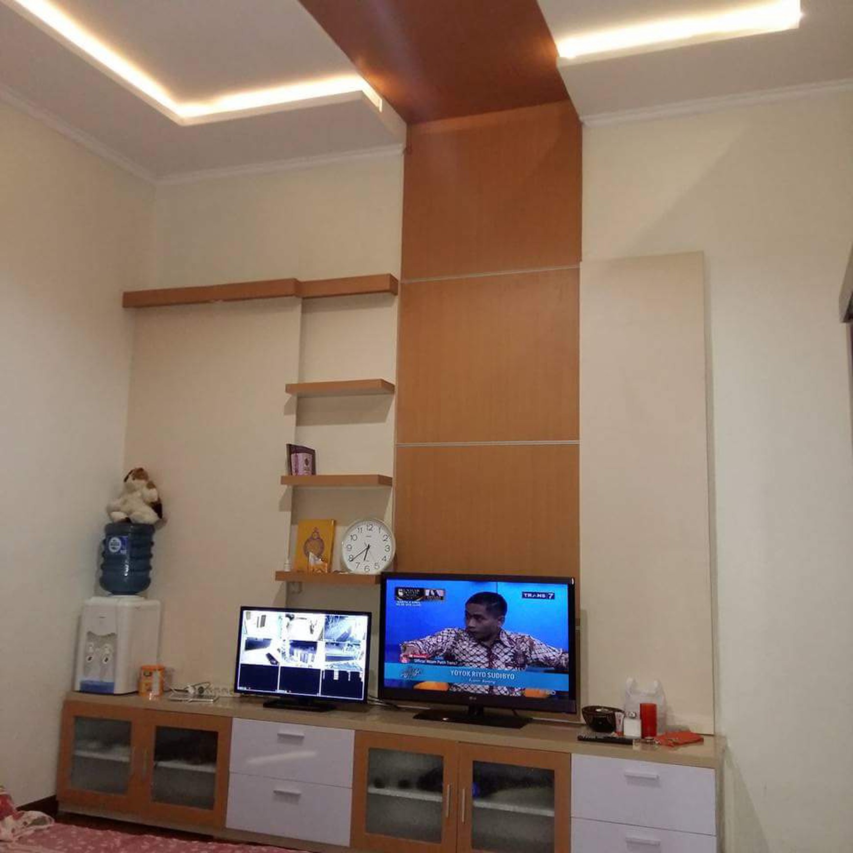 Dijual Rumah Mewah di Jl. Swatantra, JatiRasa, Jatiasih, Kota Bekasi