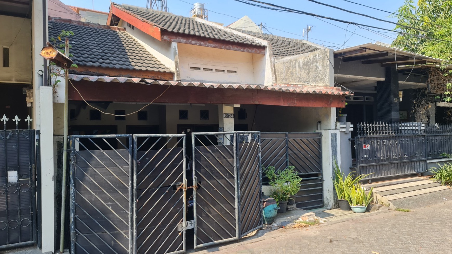 Dijual Cepat Rumah Semolowaru Elok Surabaya, Last Bid 850 Juta