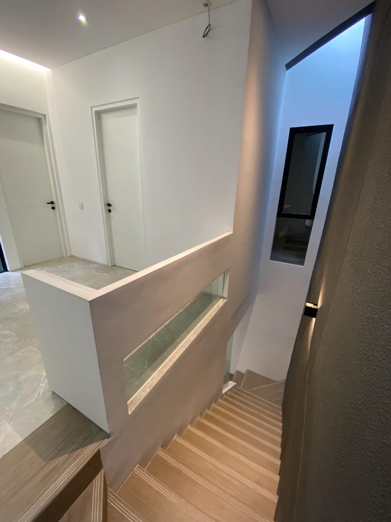 3 Unit JEJER Rumah Siap Huni 2 Lantai SHM, Kutisari Surabaya