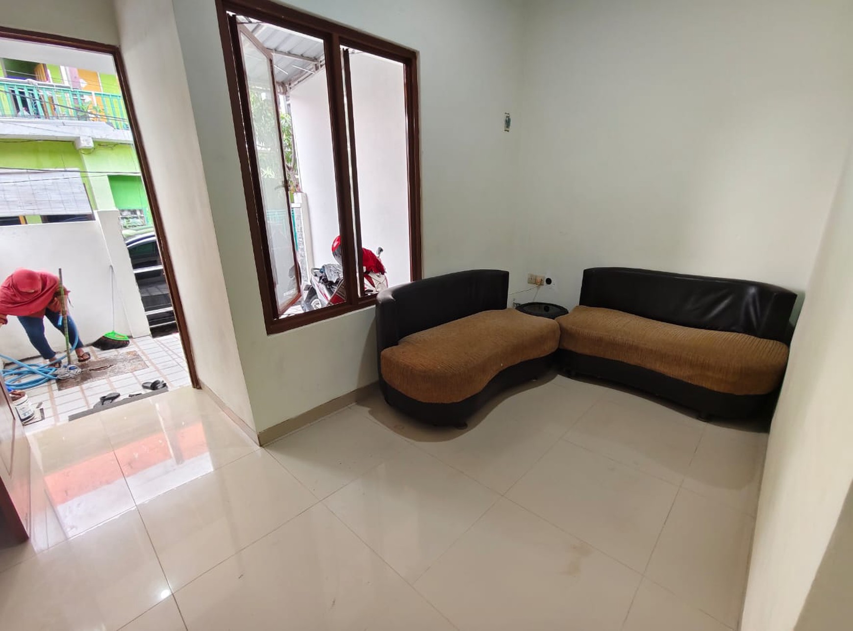 Rumah GRESH Siap Huni TERMURAH SHM INC PERABOT, Medokan Ayu Surabaya