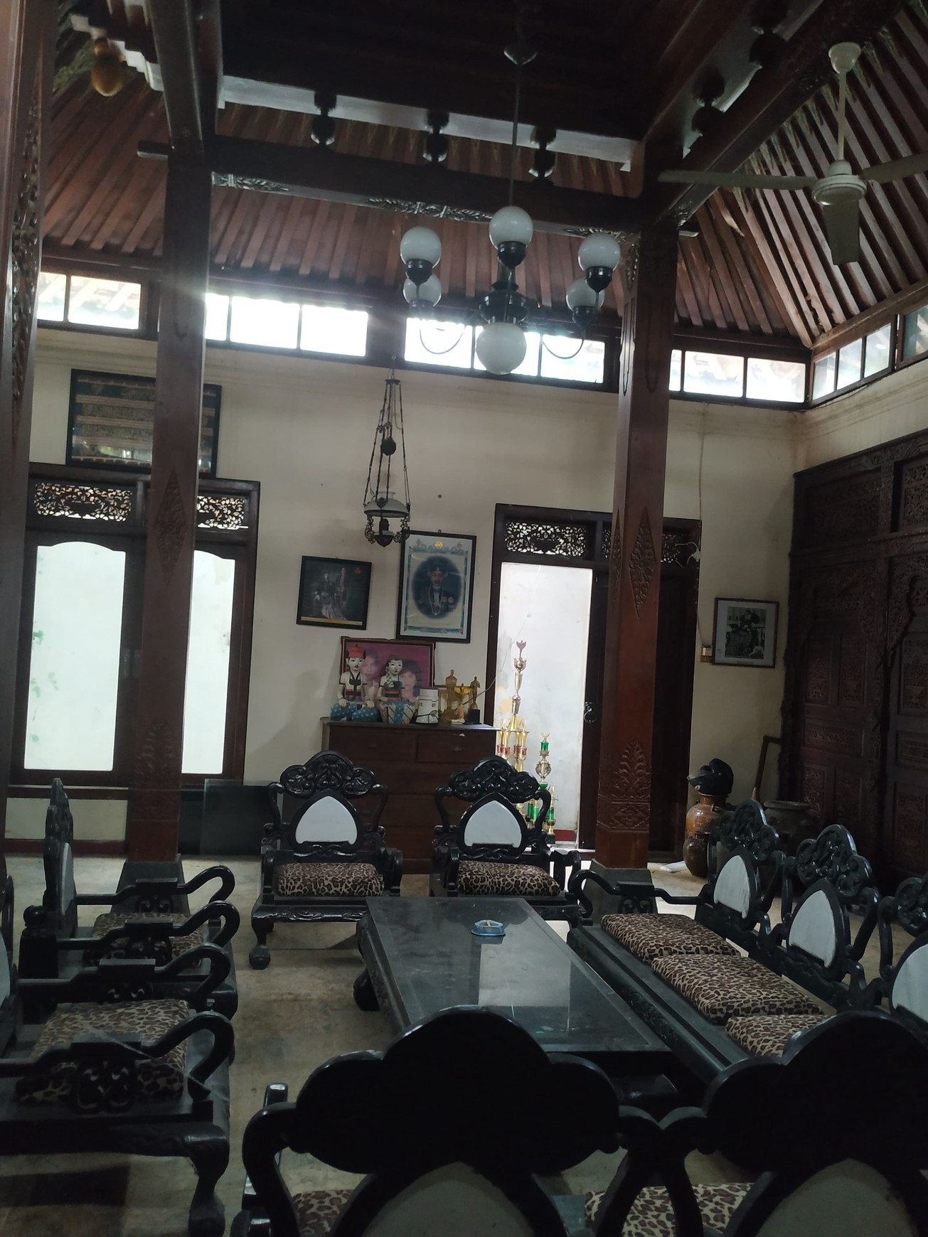 Rumah Bergaya Etnik Jawa lokasi Dekat Jalan Ringroad Timur Banguntapan Bantul