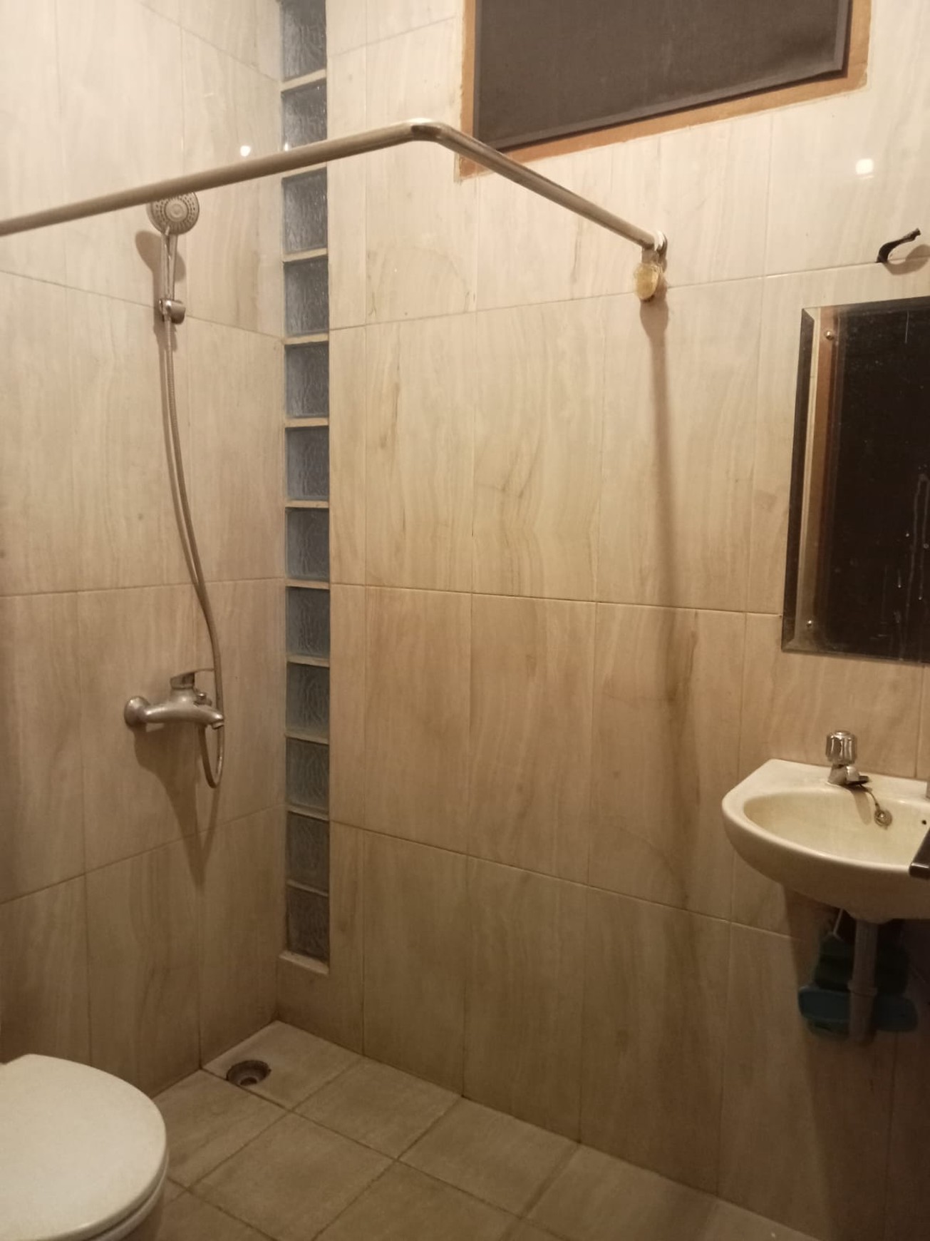 Rumah Hoek Citra Gran